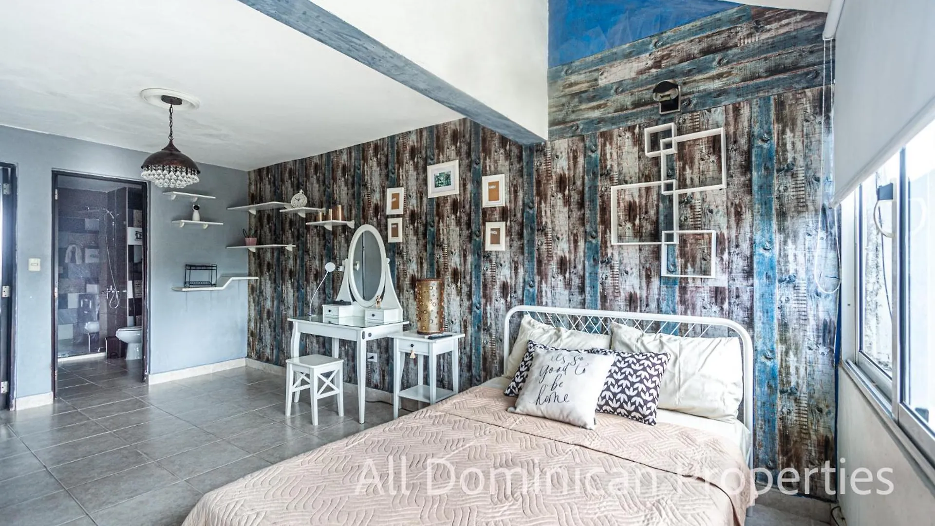 Appartement Unusual Artist'S Loft With Jacuzzi And Roof Terrace à Sosúa