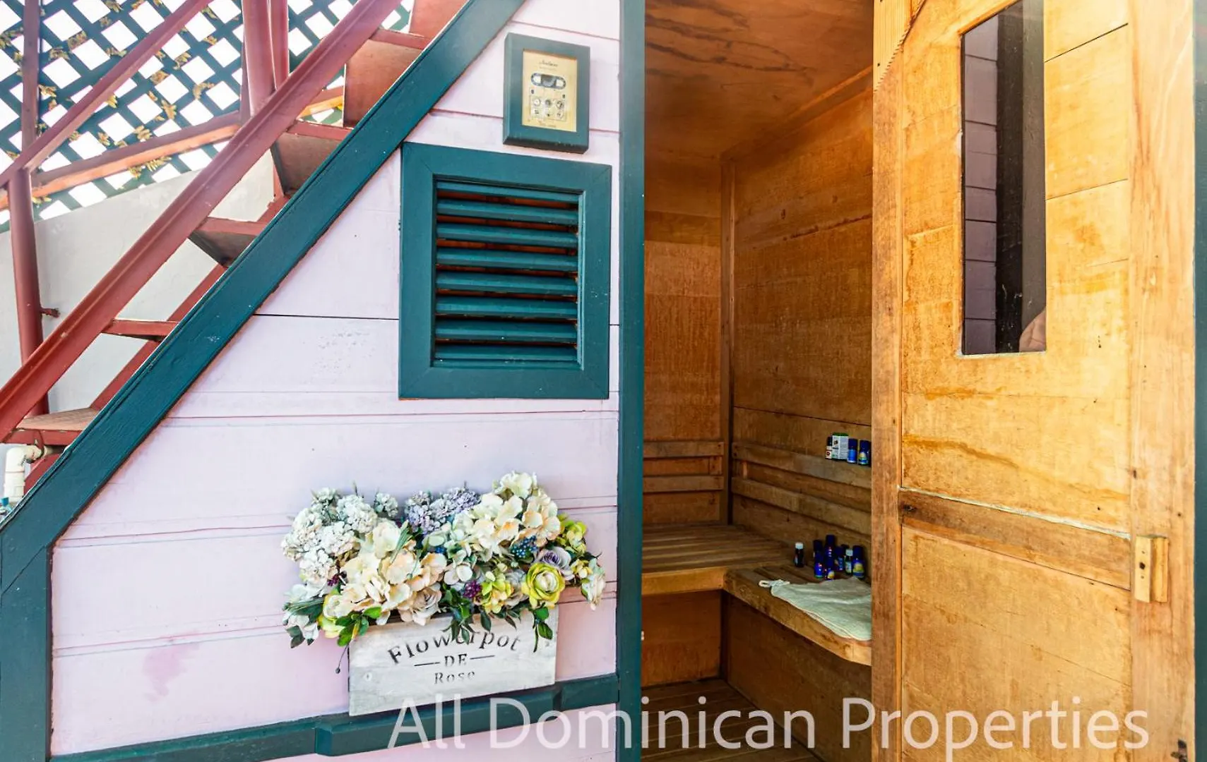 Appartement Unusual Artist'S Loft With Jacuzzi And Roof Terrace à Sosúa